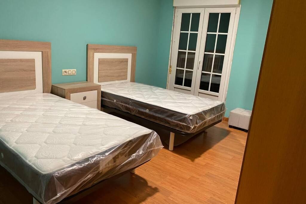 Apartamento De 4 Dormitorios En カマリーニャス エクステリア 写真