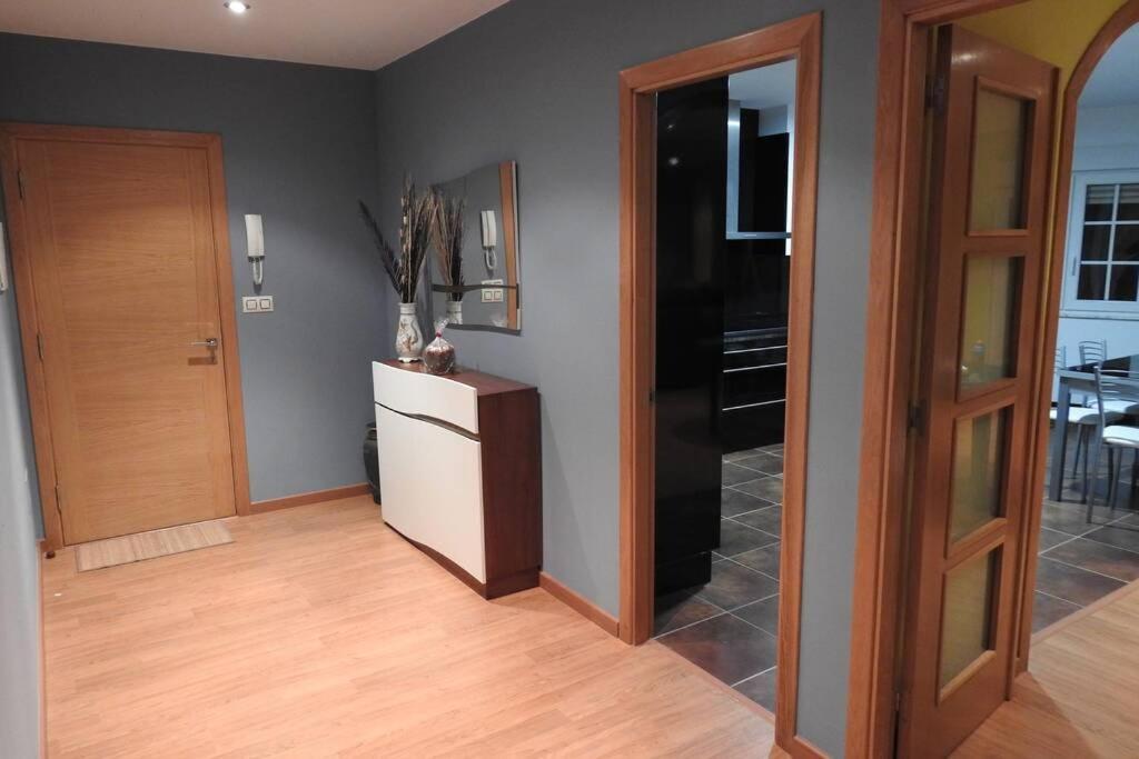Apartamento De 4 Dormitorios En カマリーニャス エクステリア 写真