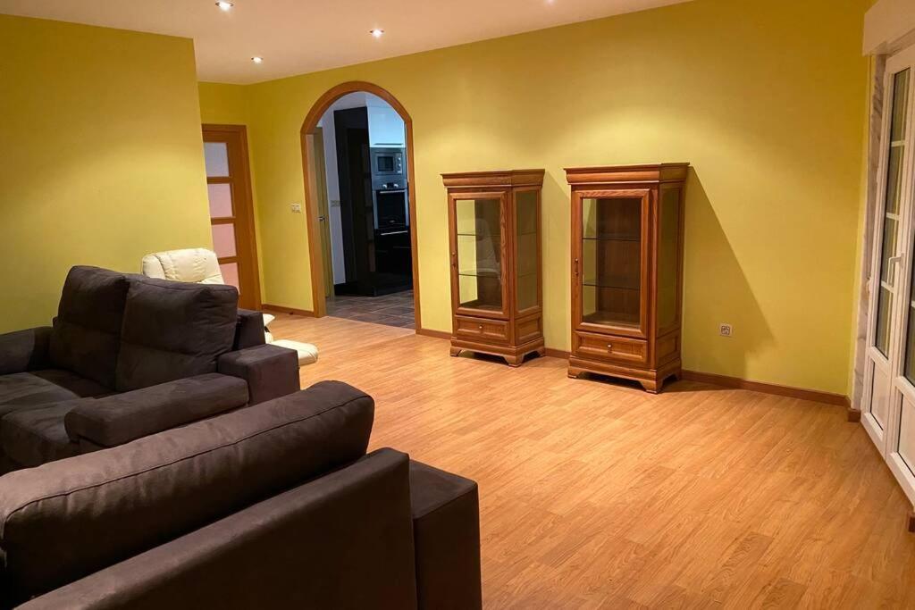 Apartamento De 4 Dormitorios En カマリーニャス エクステリア 写真